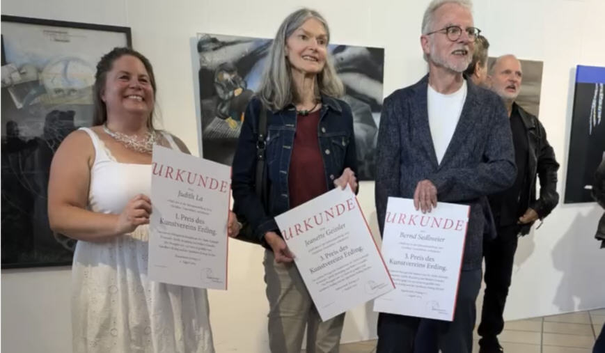2025 - Preisträger der Jahresausstellung in Erding
Judith La, Jeanette Geissler, Bernd Sedlmeier 2025 Kunstverein Erding
