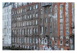 Berlin - Kreuzberg Spreeufer - Jeanette Geissler - Fotografie - Graffiti - Street-Art - Brandmauern - Bahnhfe